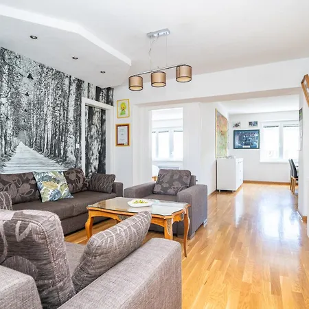 Cosy 2 Bdr In The Heart Of The * سراييفو